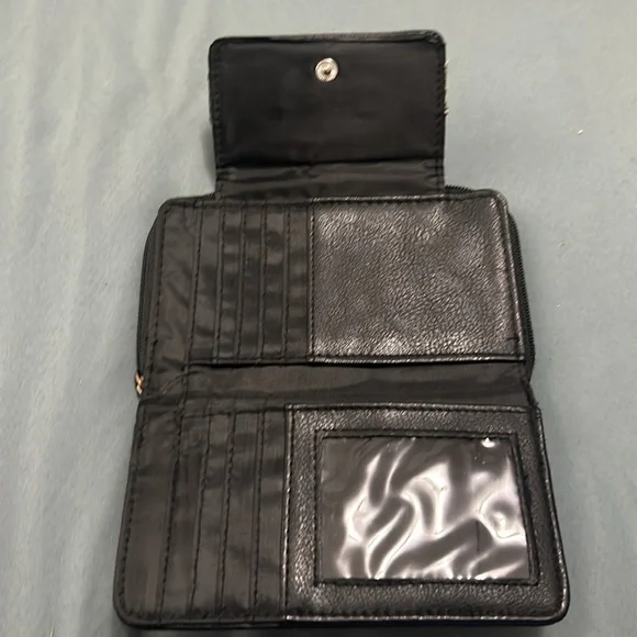 π€© 3 FOR $25 π€© Wallet - Picture 2 of 7